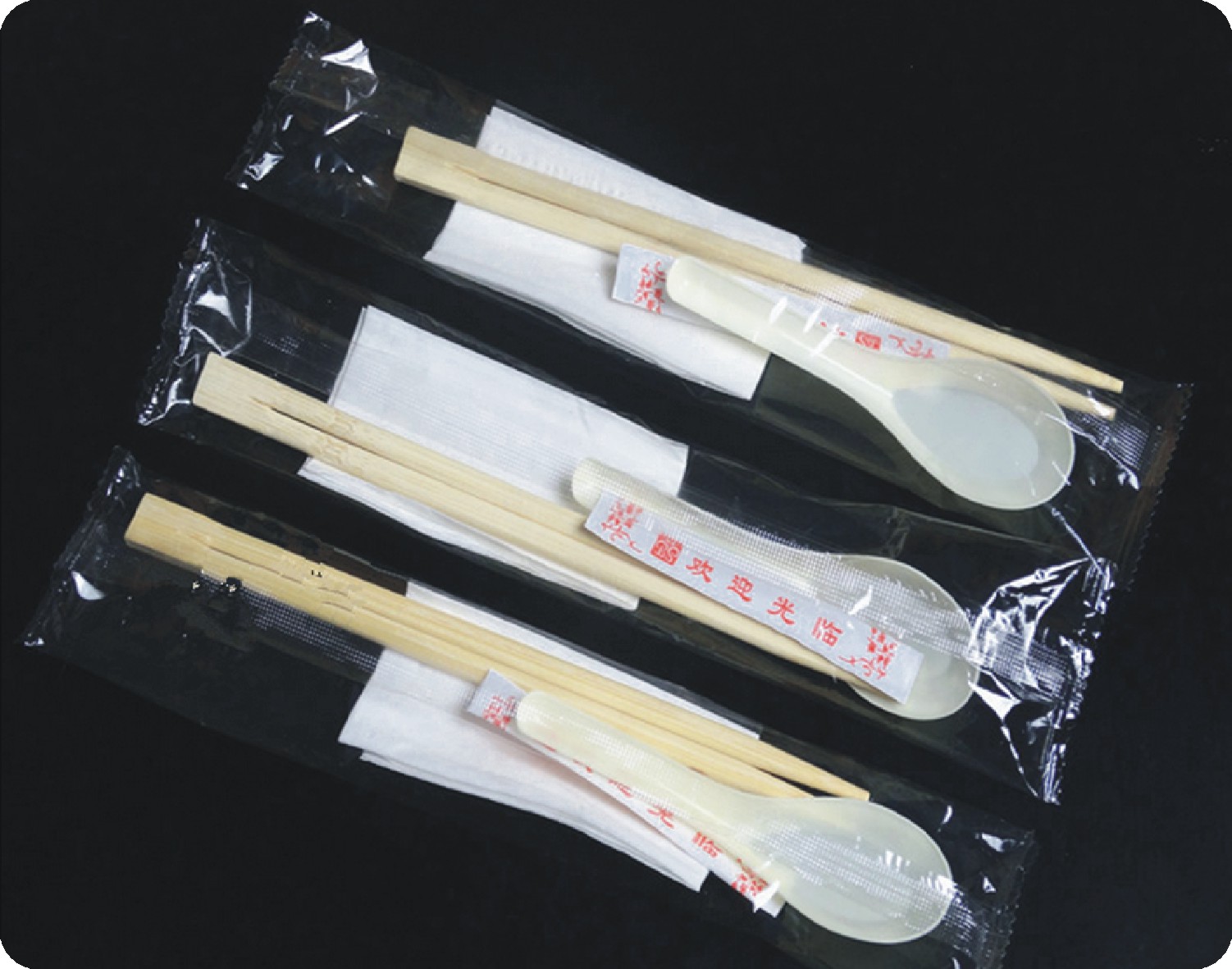 一次性餐具包装.jpg